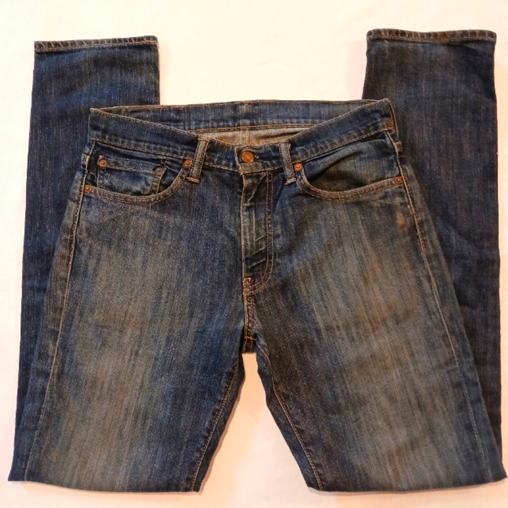 Levi's 514 straight leg jeans. Size 31×32